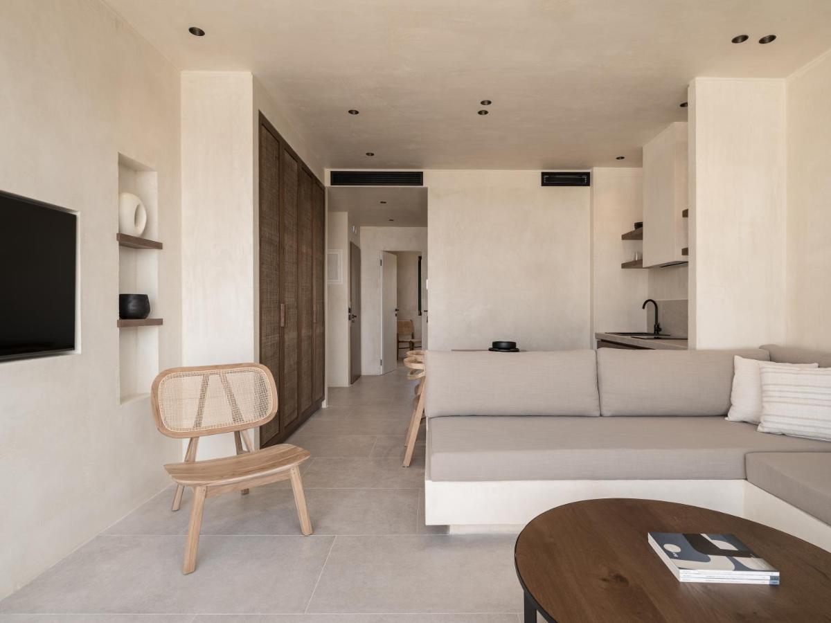 Aparthotel Seven Rocks Paliouri Esterno foto
